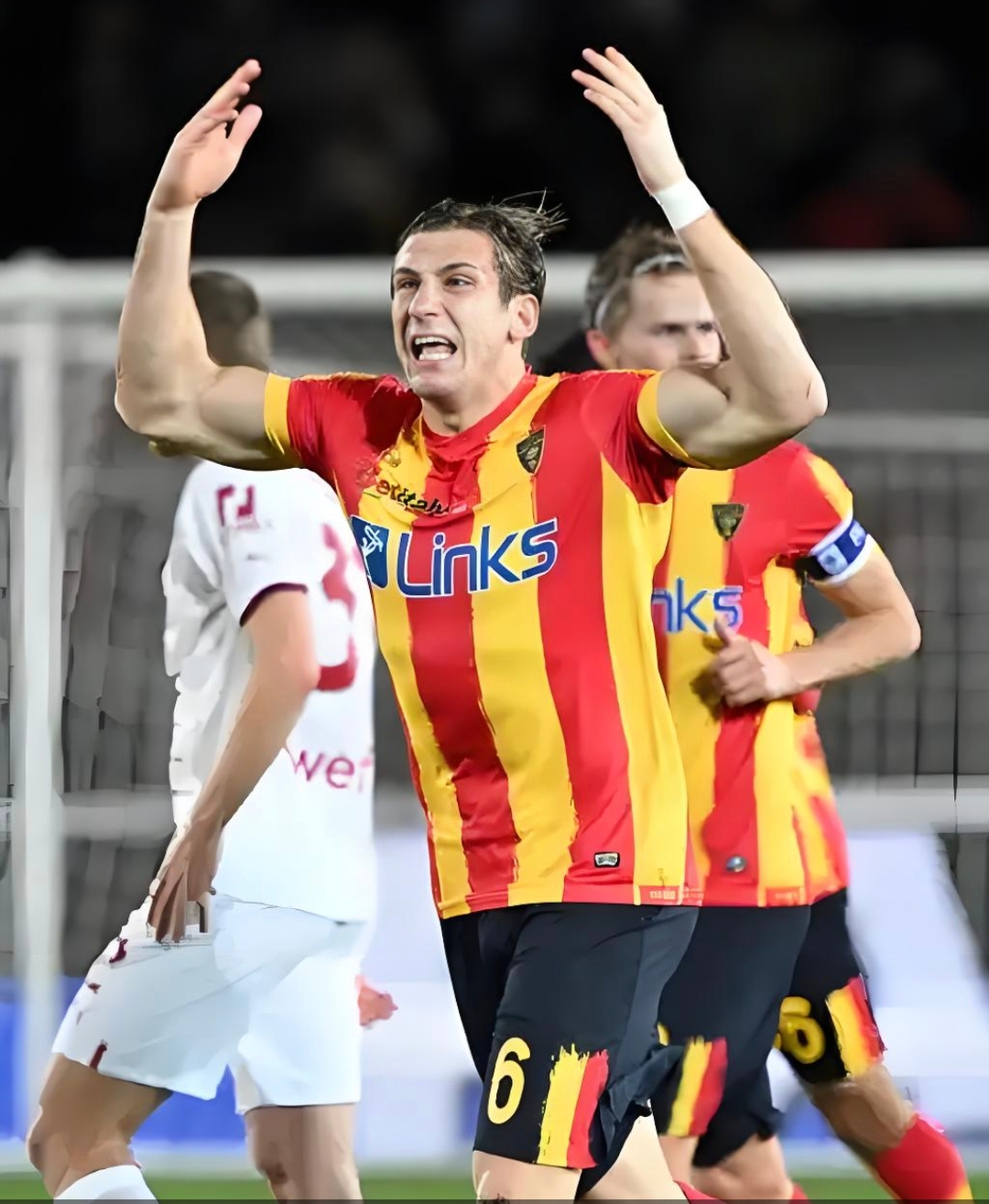 九游体育-赛地聚焦——意甲冲刺阶段热度飙升，切尔西伤情更新，球迷炸锅，训练强度明显提升的简单介绍-九游体育